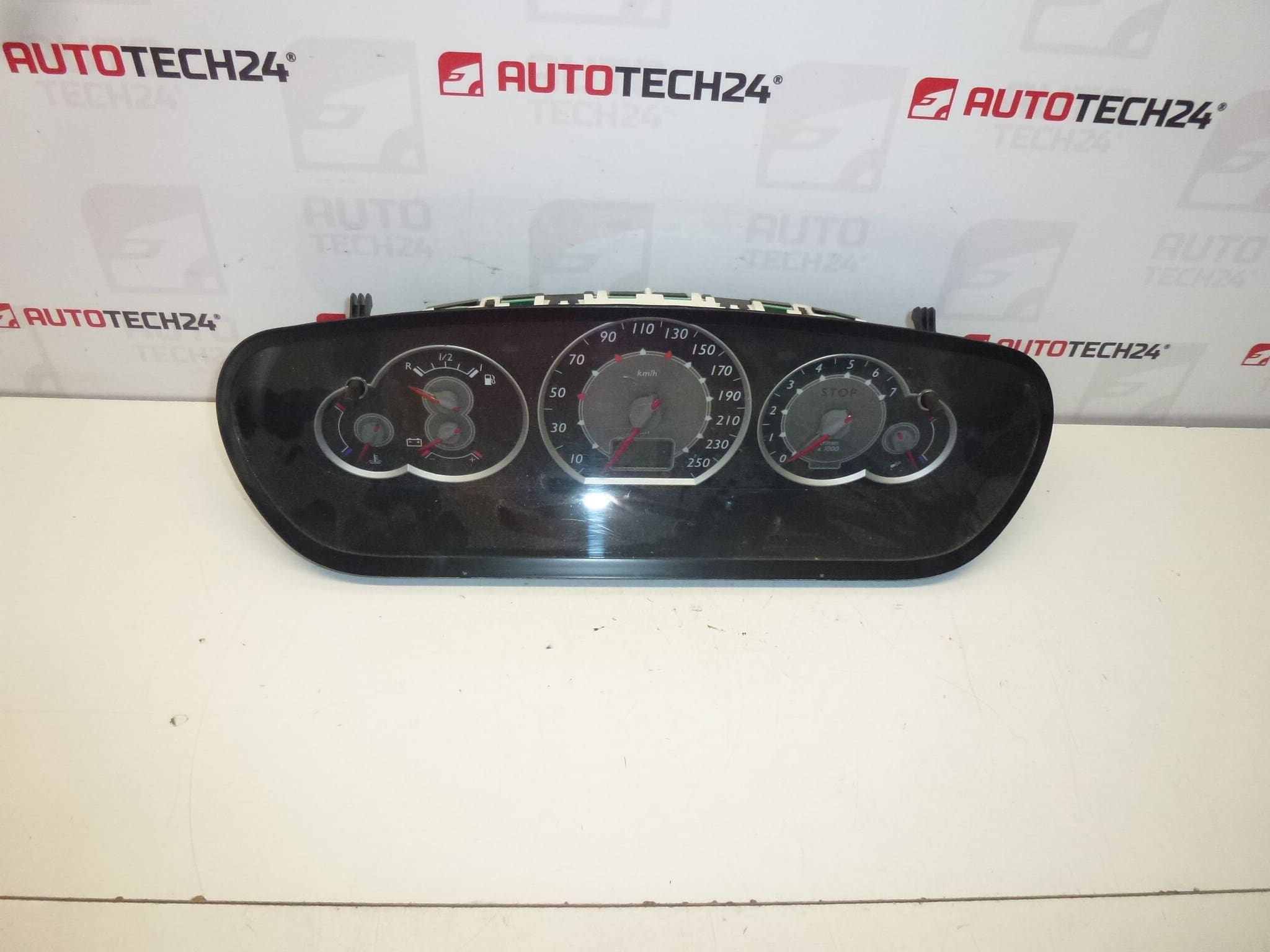 Speedometer Citroën C5 II kilometertal 168000 km 9655608780 610319