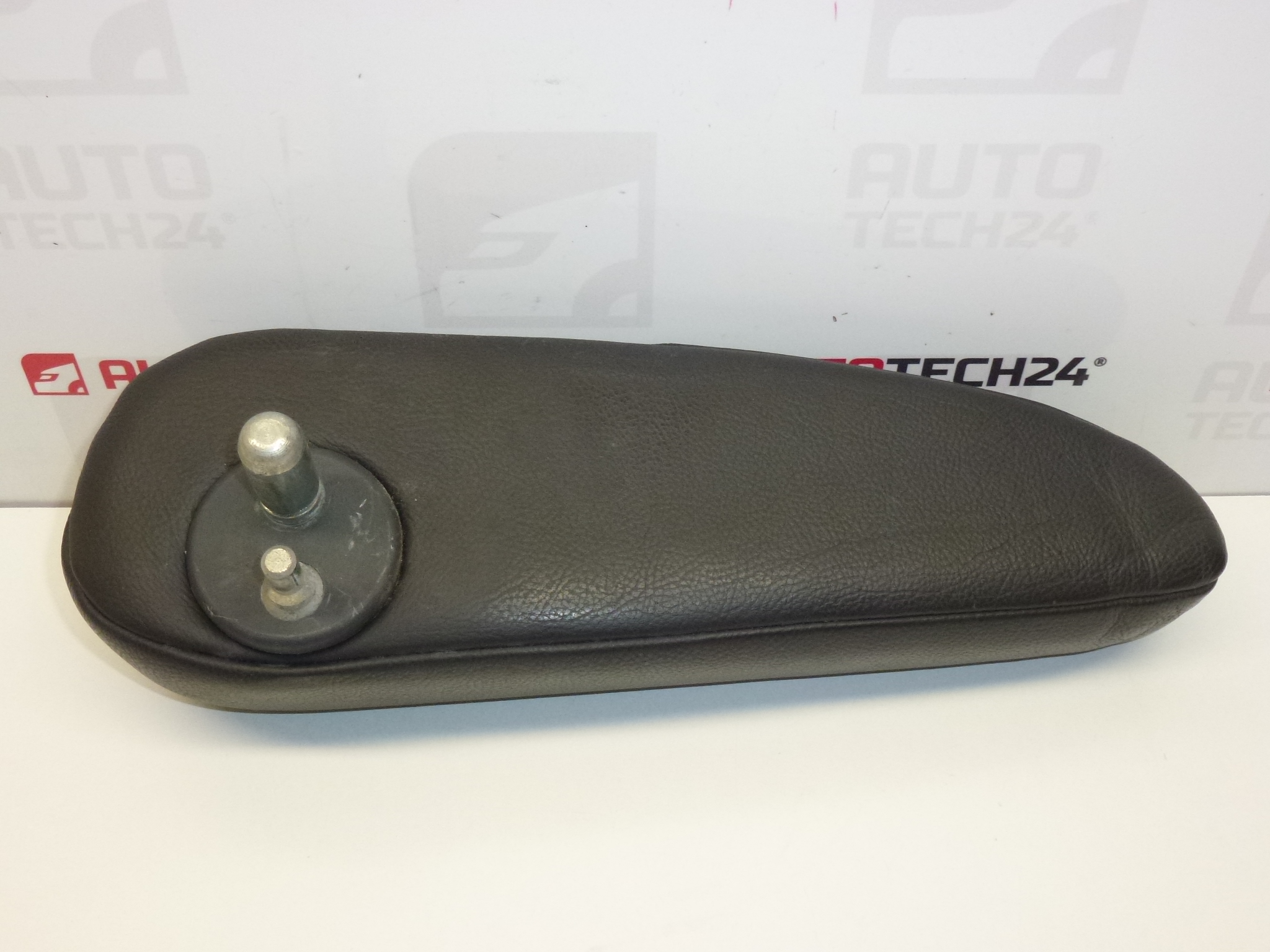 Venstre armlæn Citroën Peugeot 8830R7