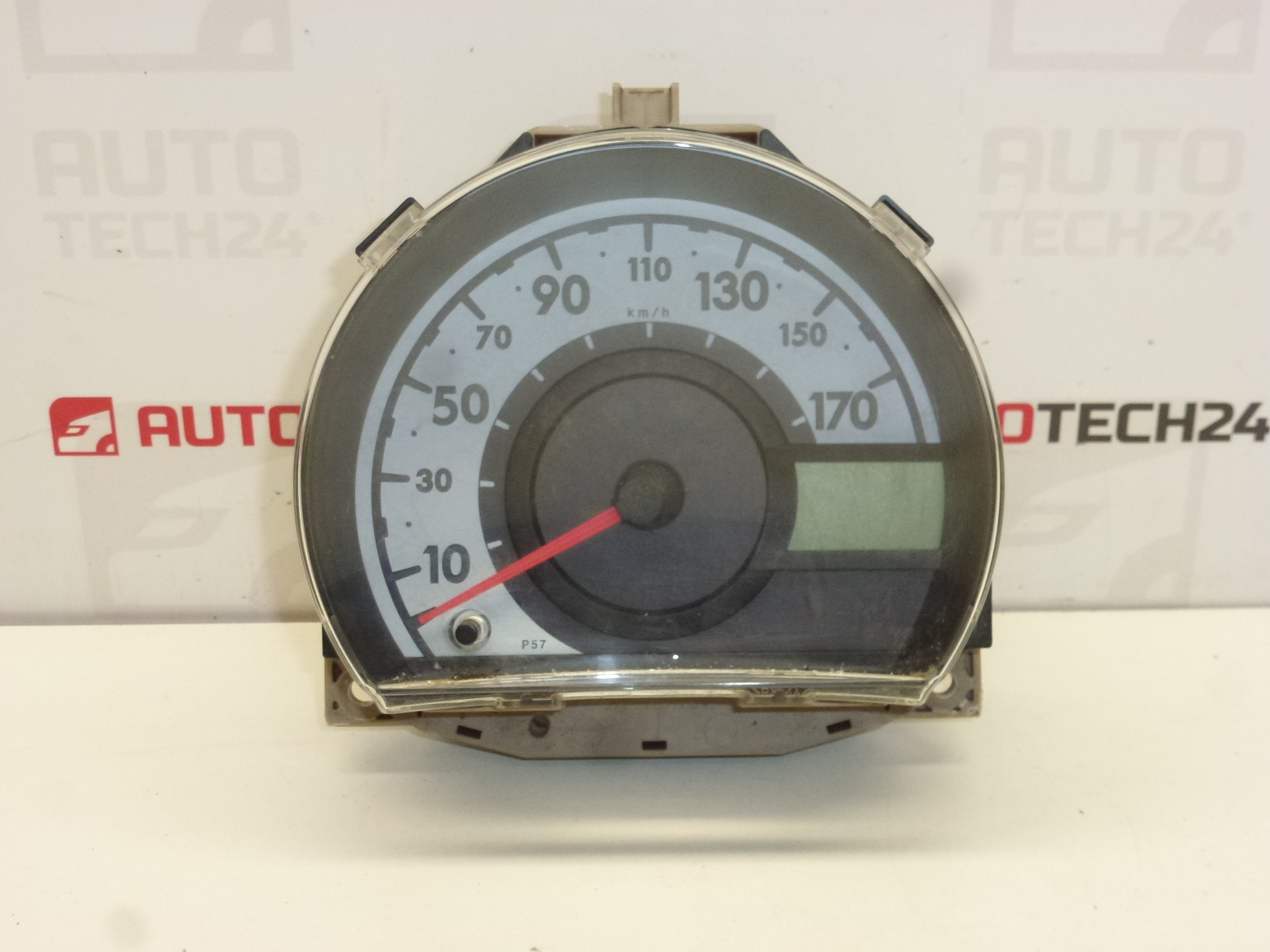 Speedometer Citroën C1 Peugeot 107 km 164000 km 83800-0H011-A 6105F0 6103AT