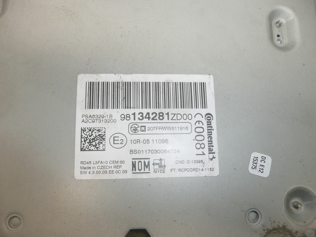 Bilradio Citroën C-ELYSEE Peugeot 301 98134281ZD00