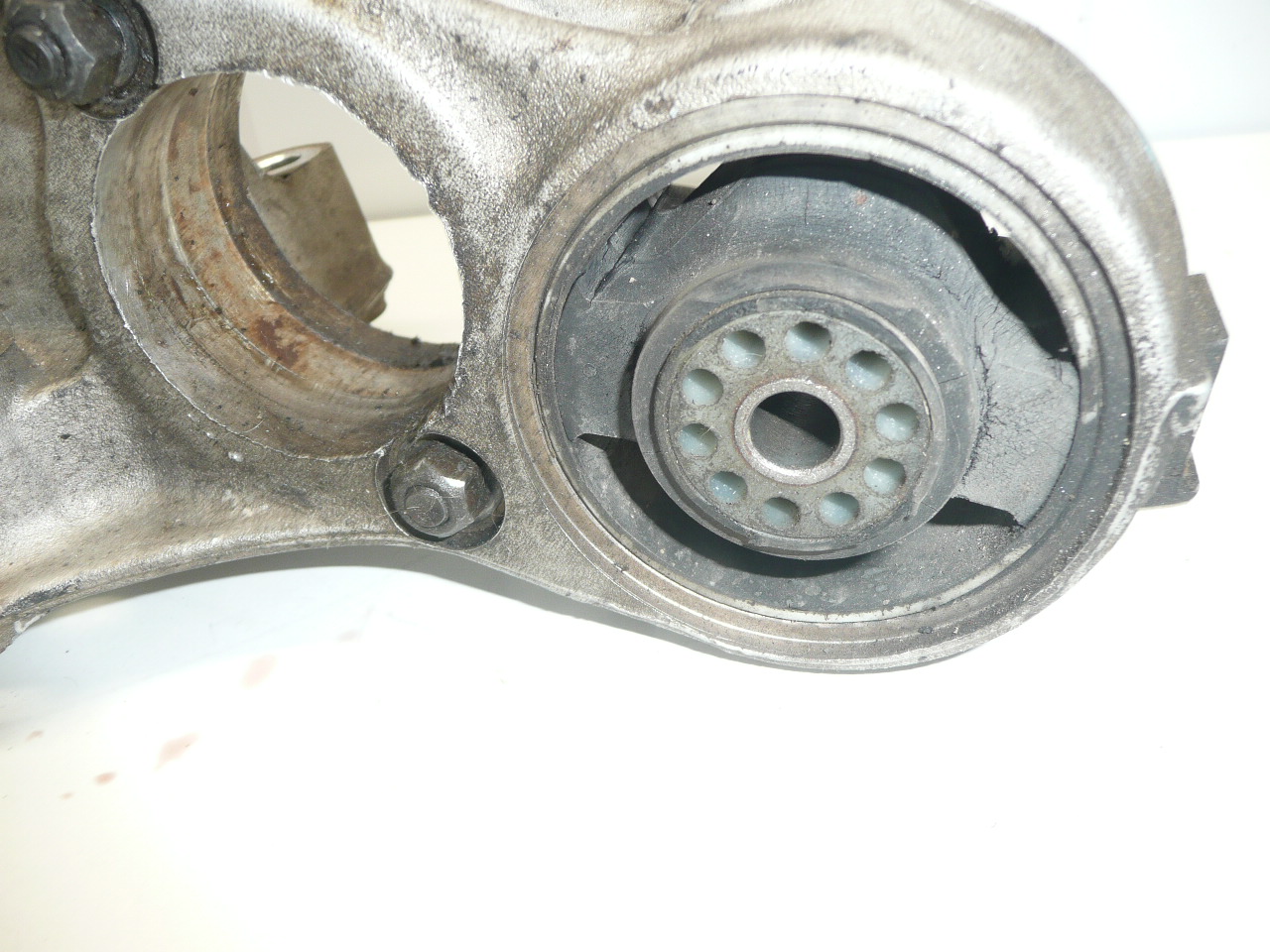 Citroën Peugeot 1807Z0 motorophæng