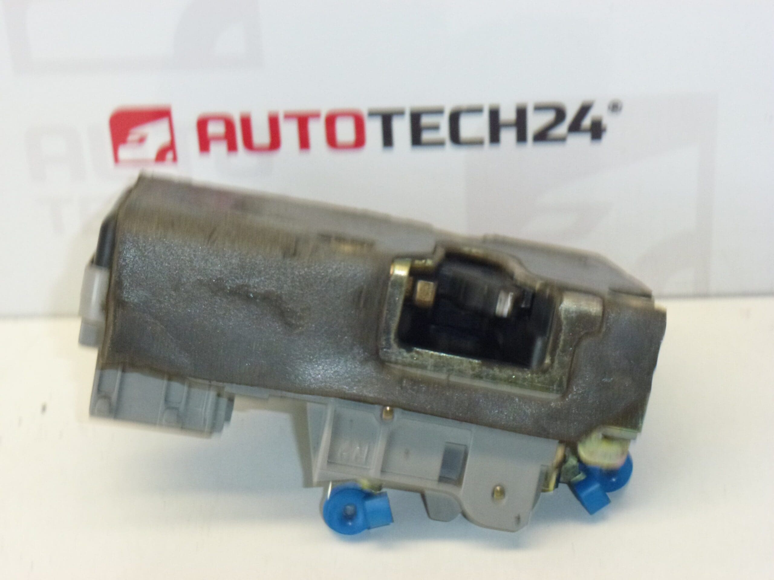 Dørslås til højre forreste dør Citroën Peugeot 9136J6 II - Billede 2