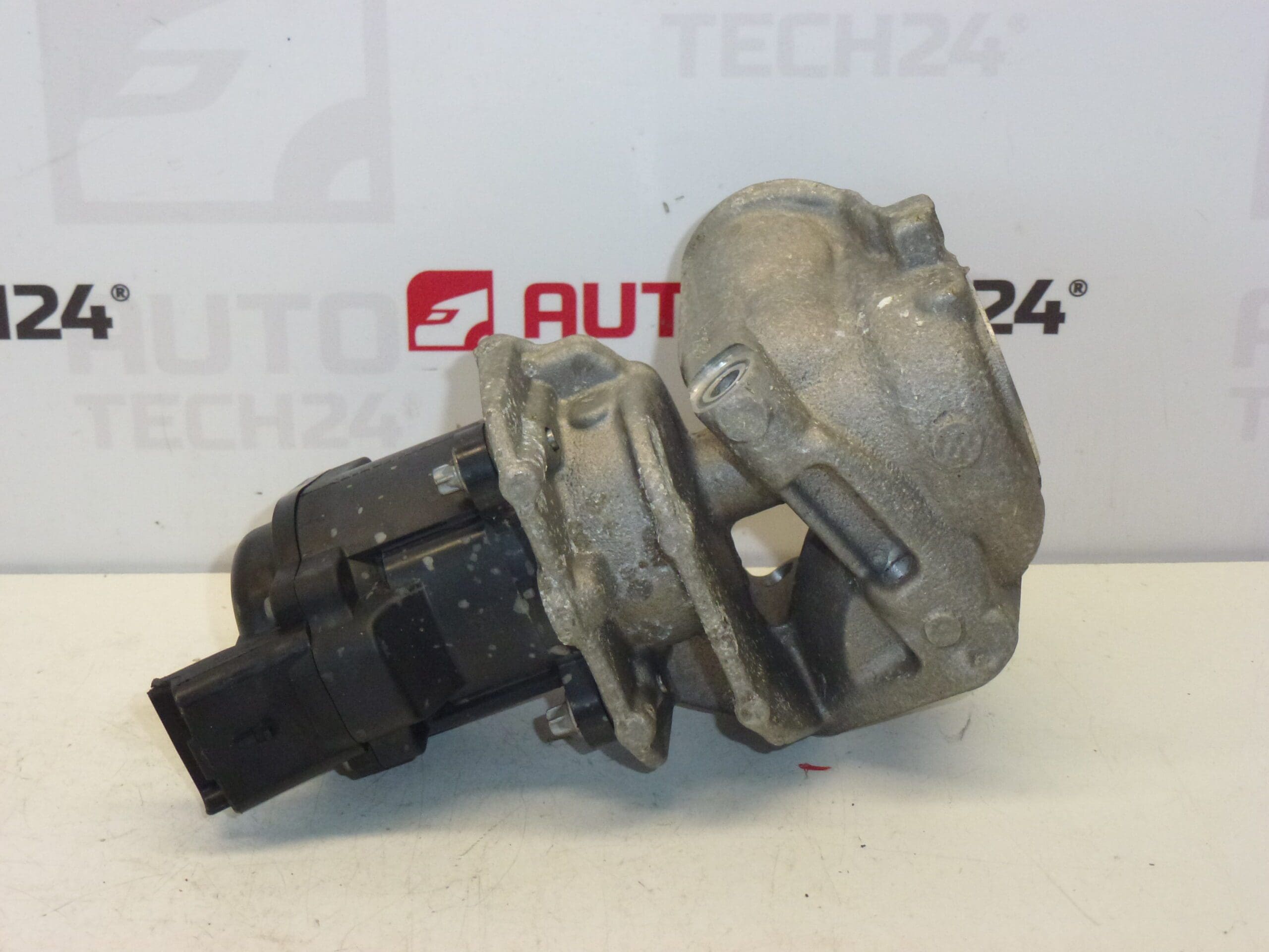 Brugt EGR ventil 1.6 HDI Citroën Peugeot 9685640480 1618NR - Billede 2