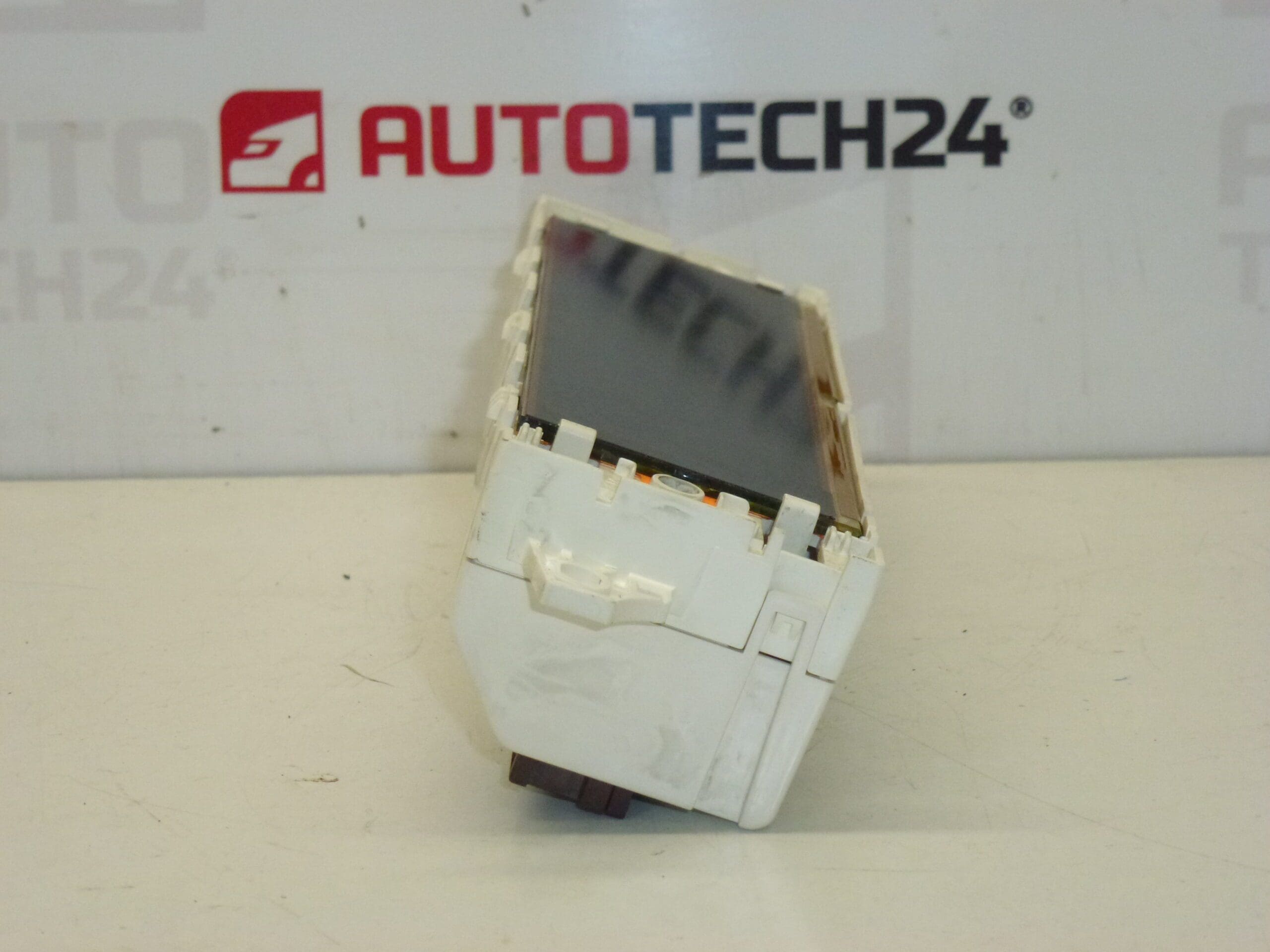 Display Radio Computer Peugeot 307 9663230780 - Billede 2