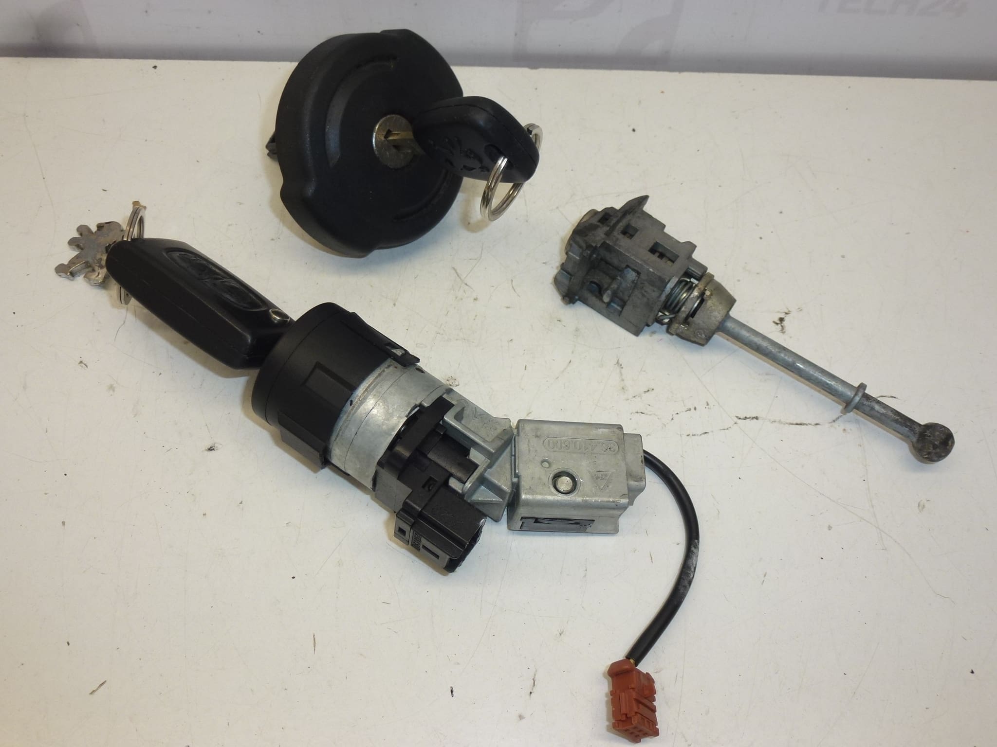 Låsesæt med 2 nøgler til Citroën og Peugeot 4162SS 4162KF 4162XT - Billede 2