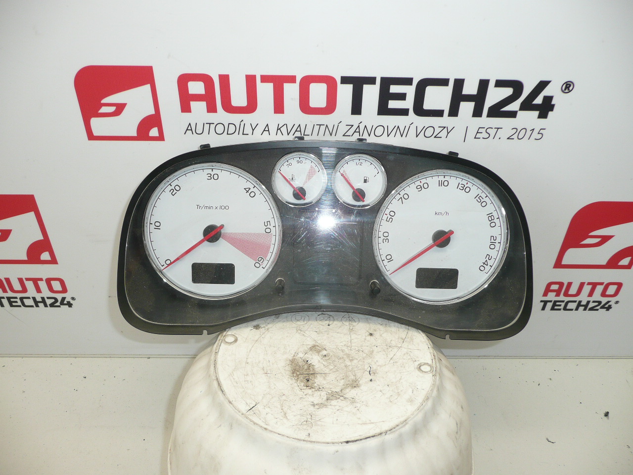 Speedometer Peugeot 307 II kilometertal 83 tusind. km 6106R9