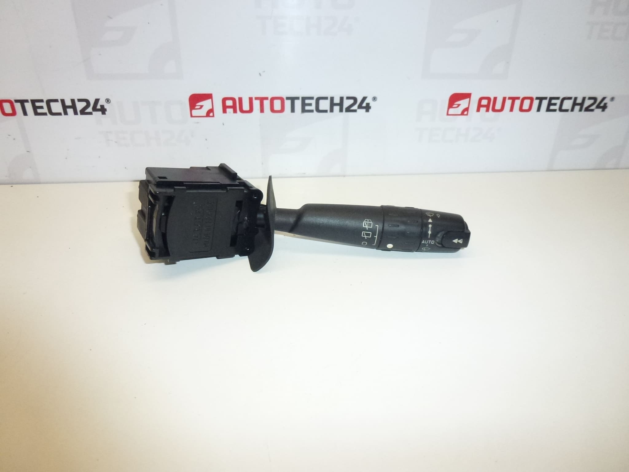 Viskerdriver Citroën Peugeot 96205589ZL 6239A7