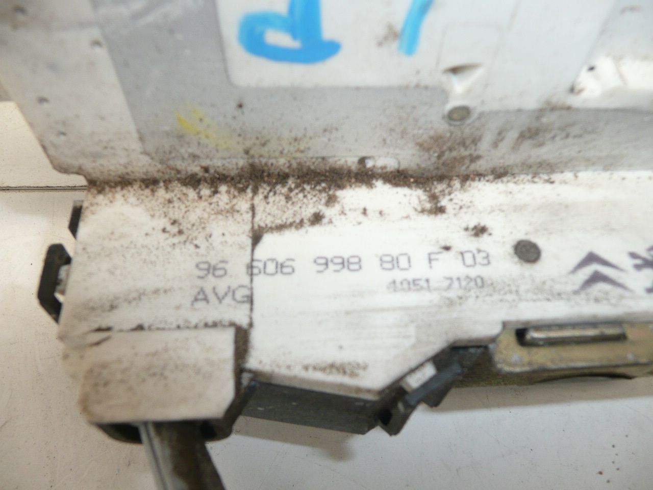 Venstre fordørslås Citroën C4 9660699880 9135R0