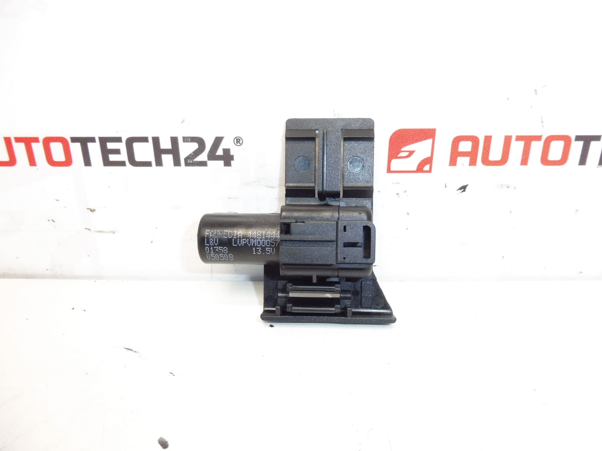 Vibrator afil i Citroen Peugeot Faurecia 4481444 sæde