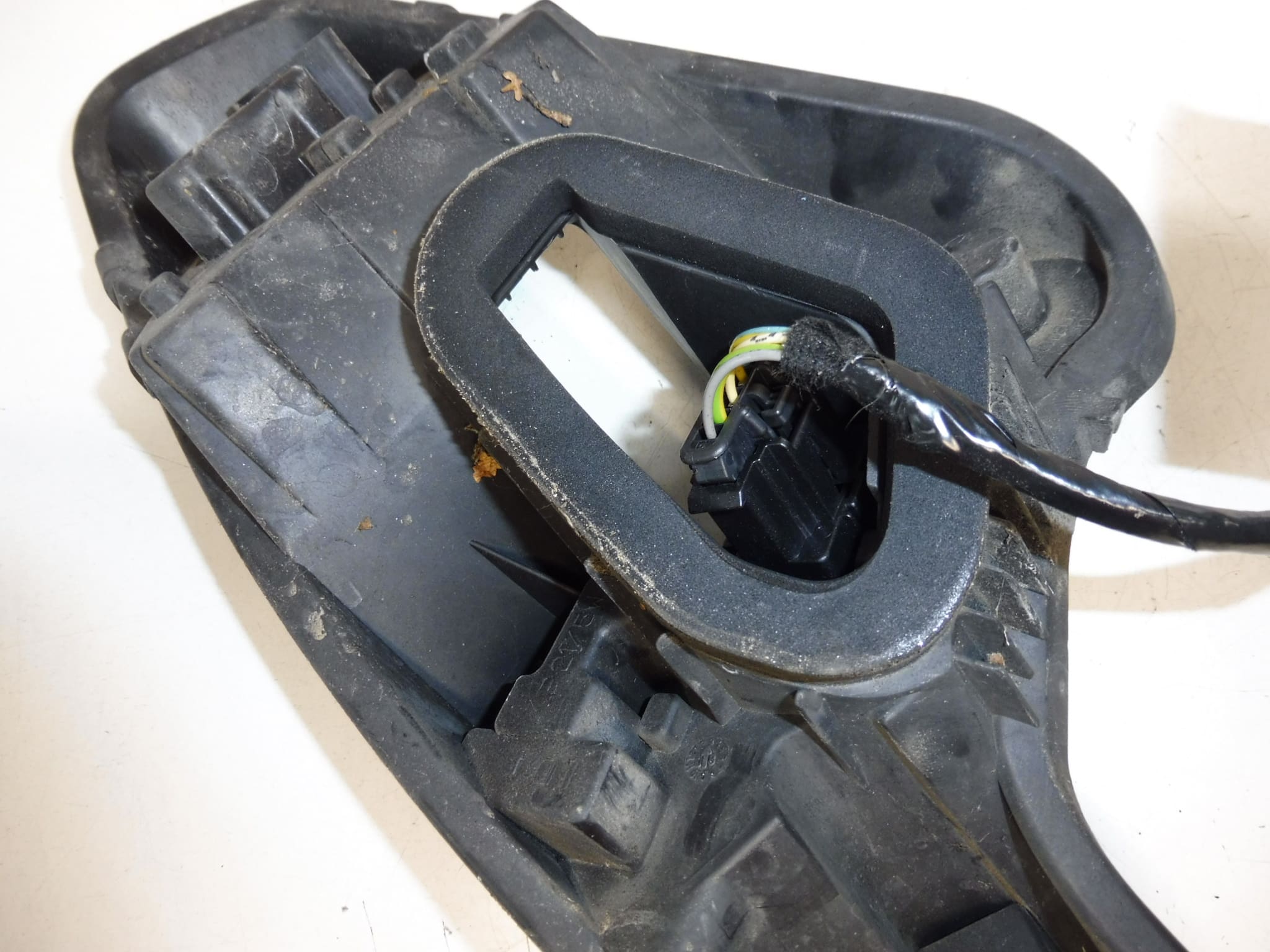 Fatningsholder til venstre baglygte, Peugeot 308 Hatchback 1606959280 - Billede 2