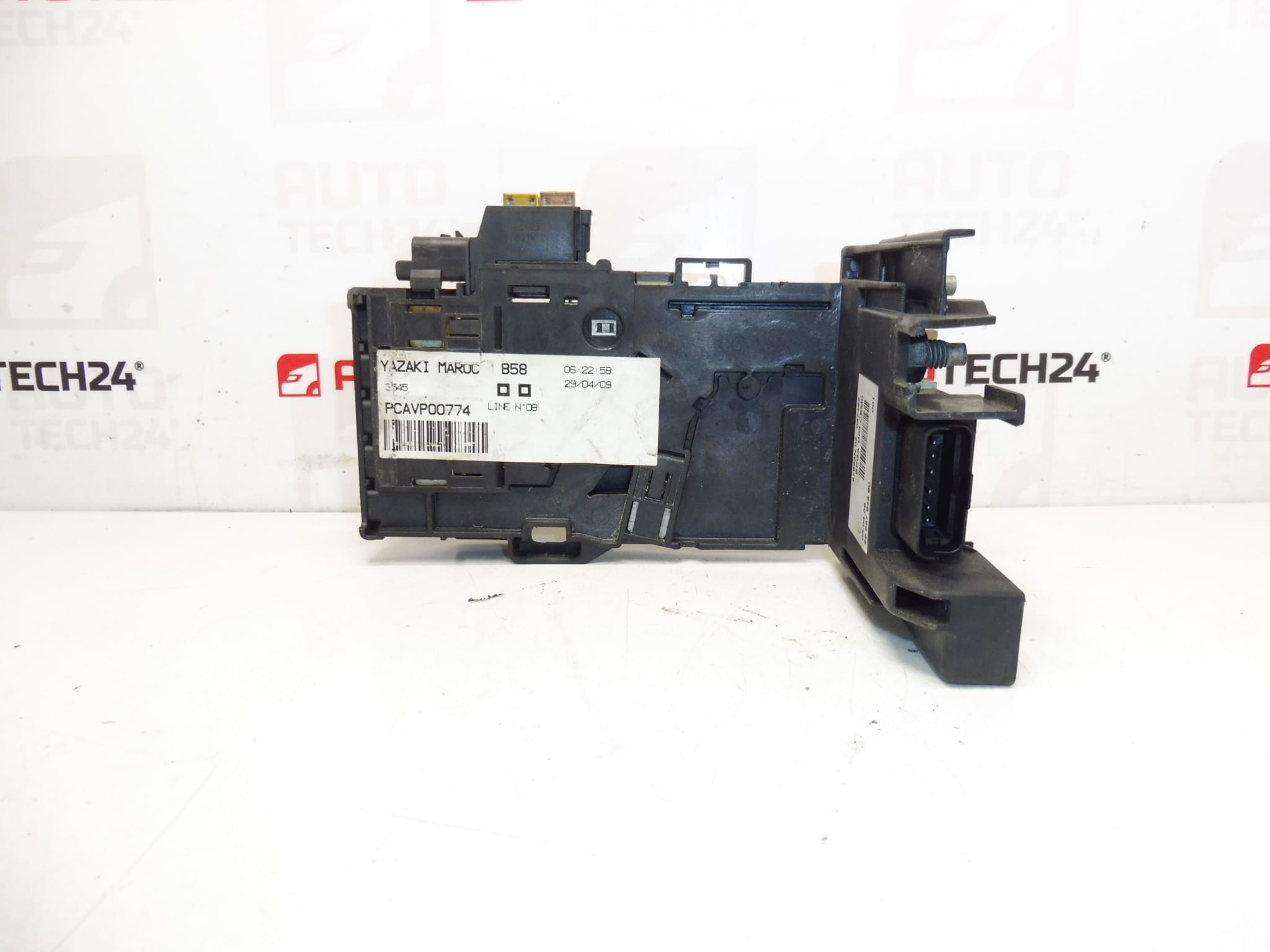 Citroën Peugeot 9665794680 28201235 6500HE FUSE MODUL