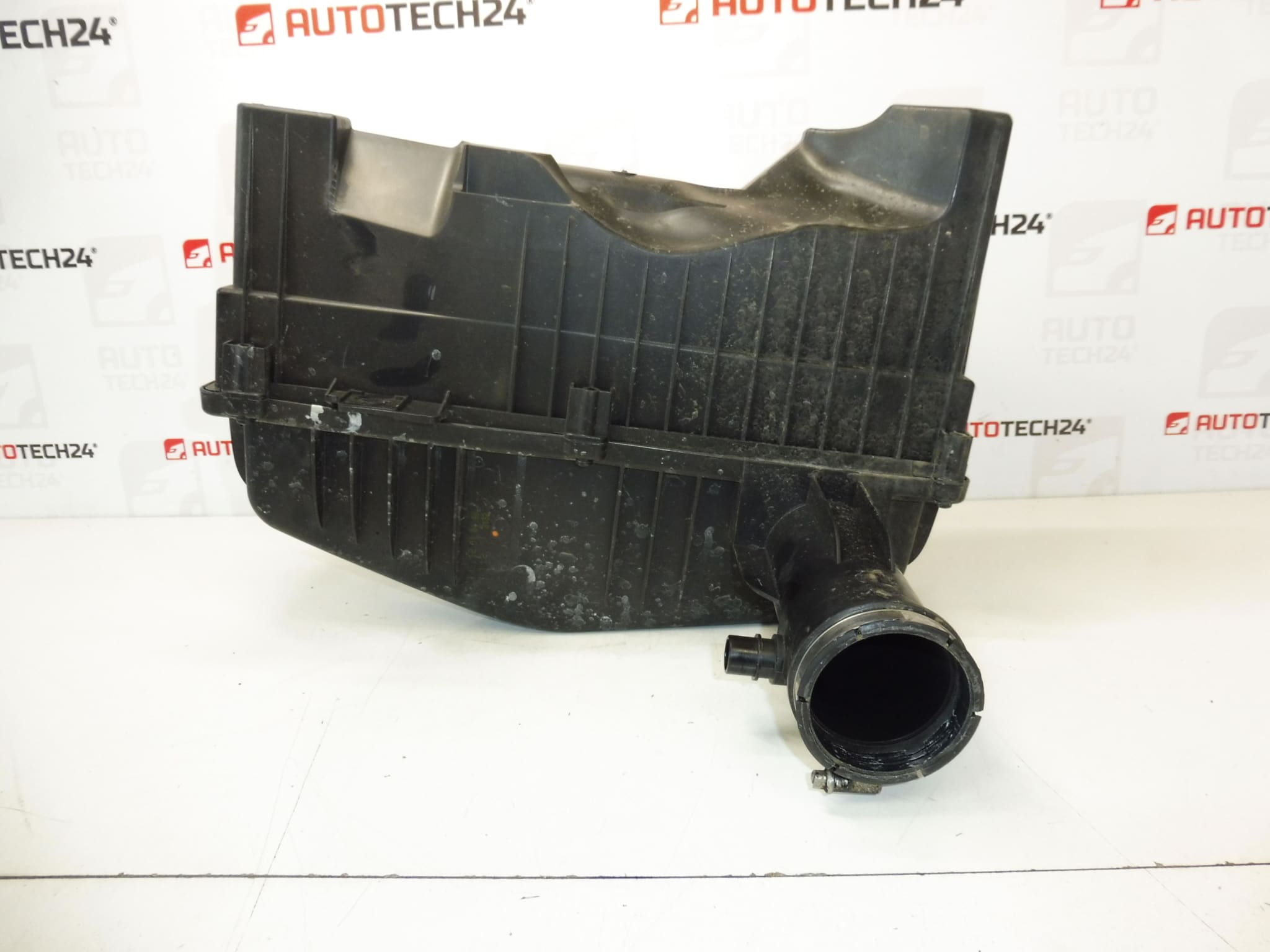 Filtrbox 1.1i 1.4i Citro&ebreve;n Peugeot 9672060980 1420V0 - Billede 2
