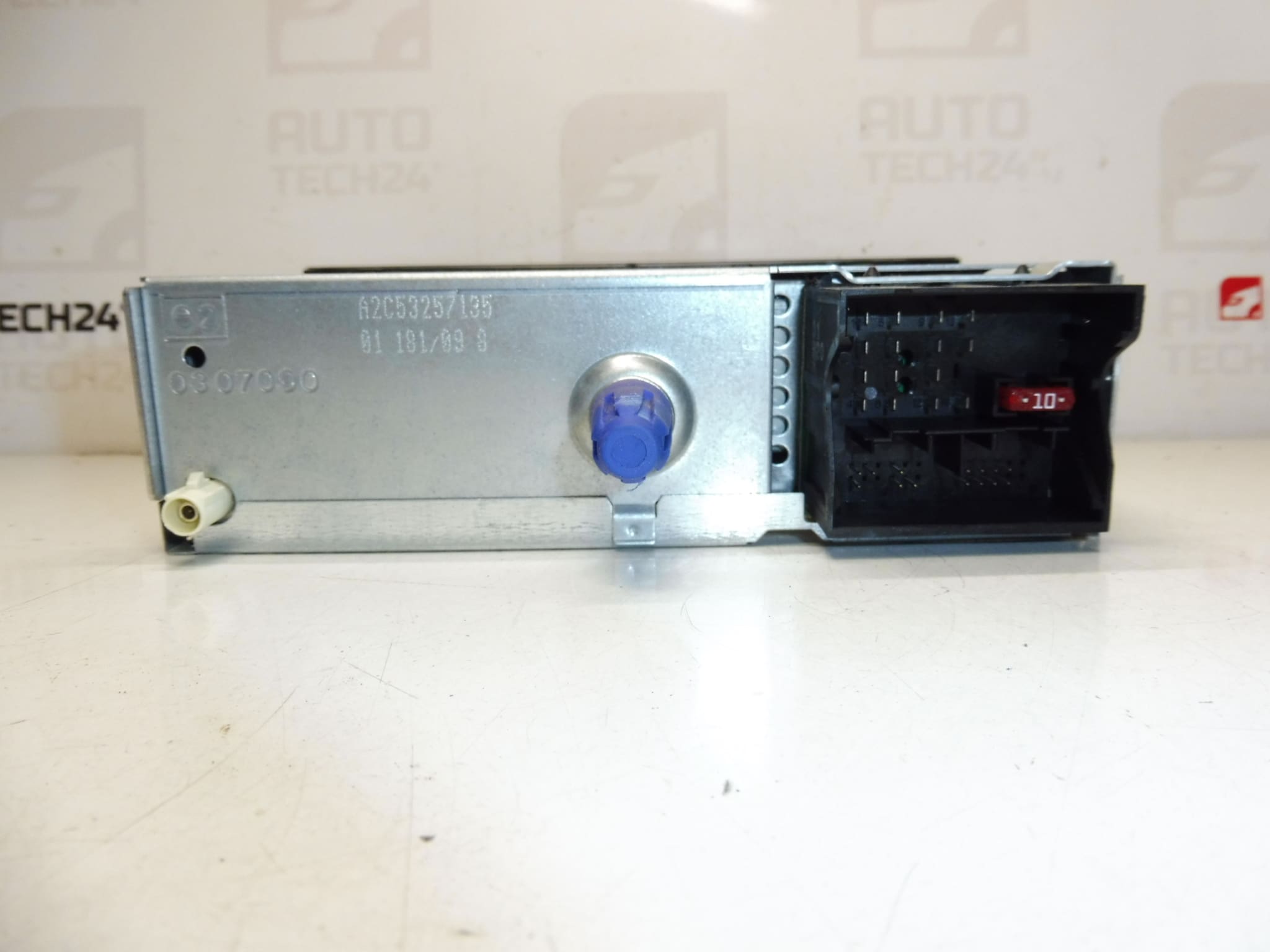 Car Radio CD Continental RD4N1M MP3 Peugeot 308 96662671XH 6574QR - Billede 2