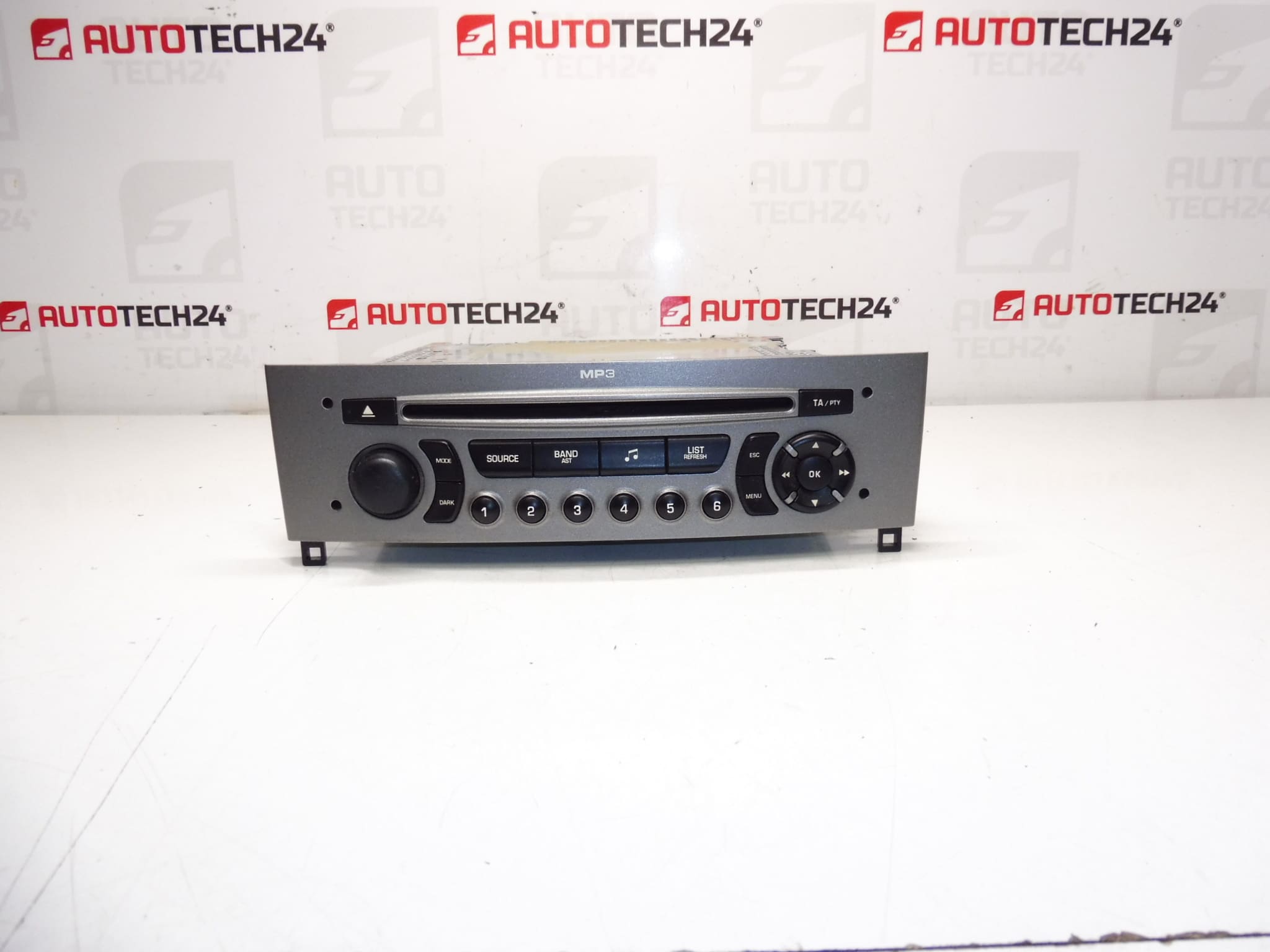 Car Radio CD Continental RD4N1M MP3 Peugeot 308 96662671XH 6574QR