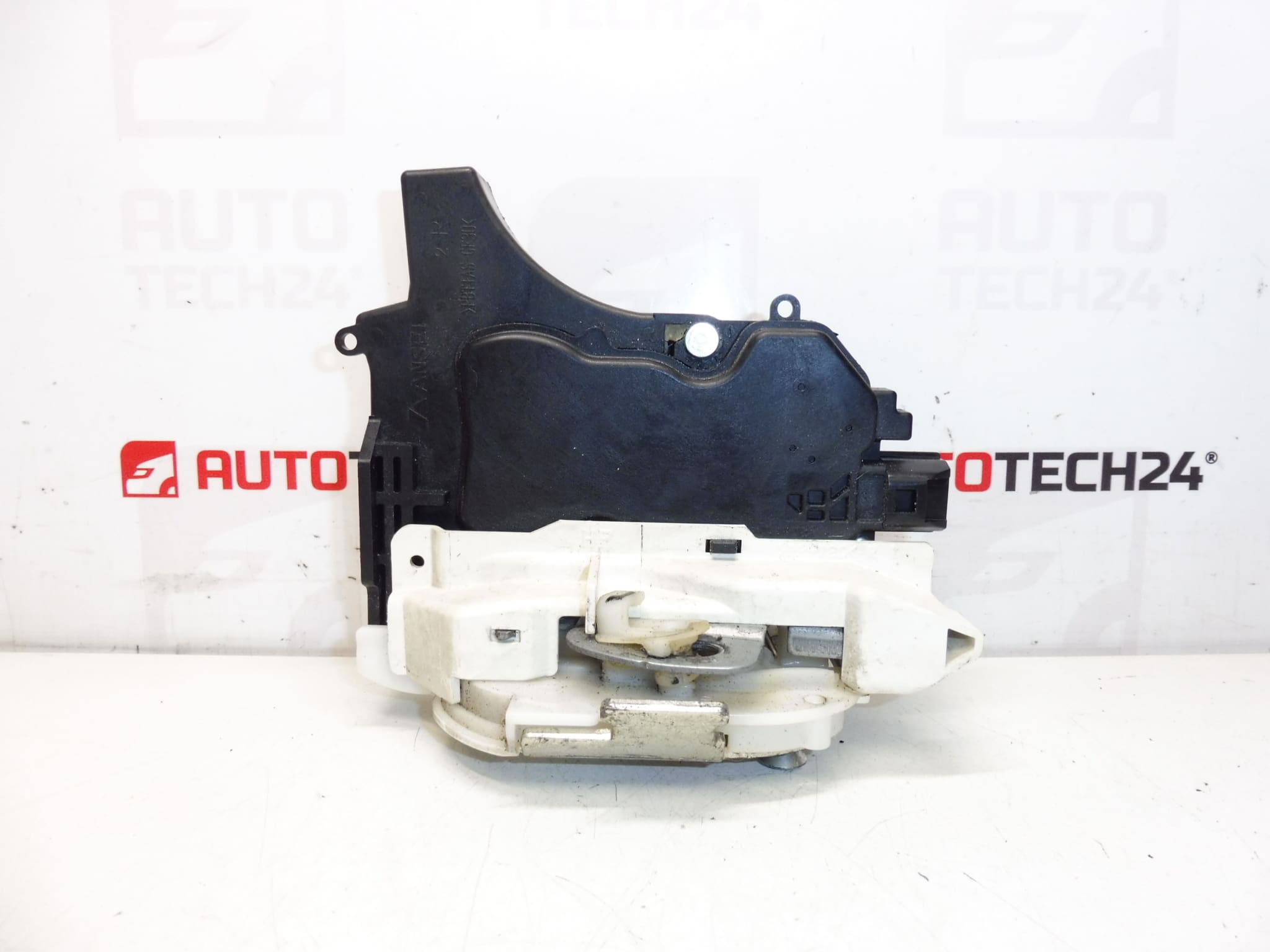 Citroën C-Crosser Peugeot 4007 9136CQs højre hoveddør