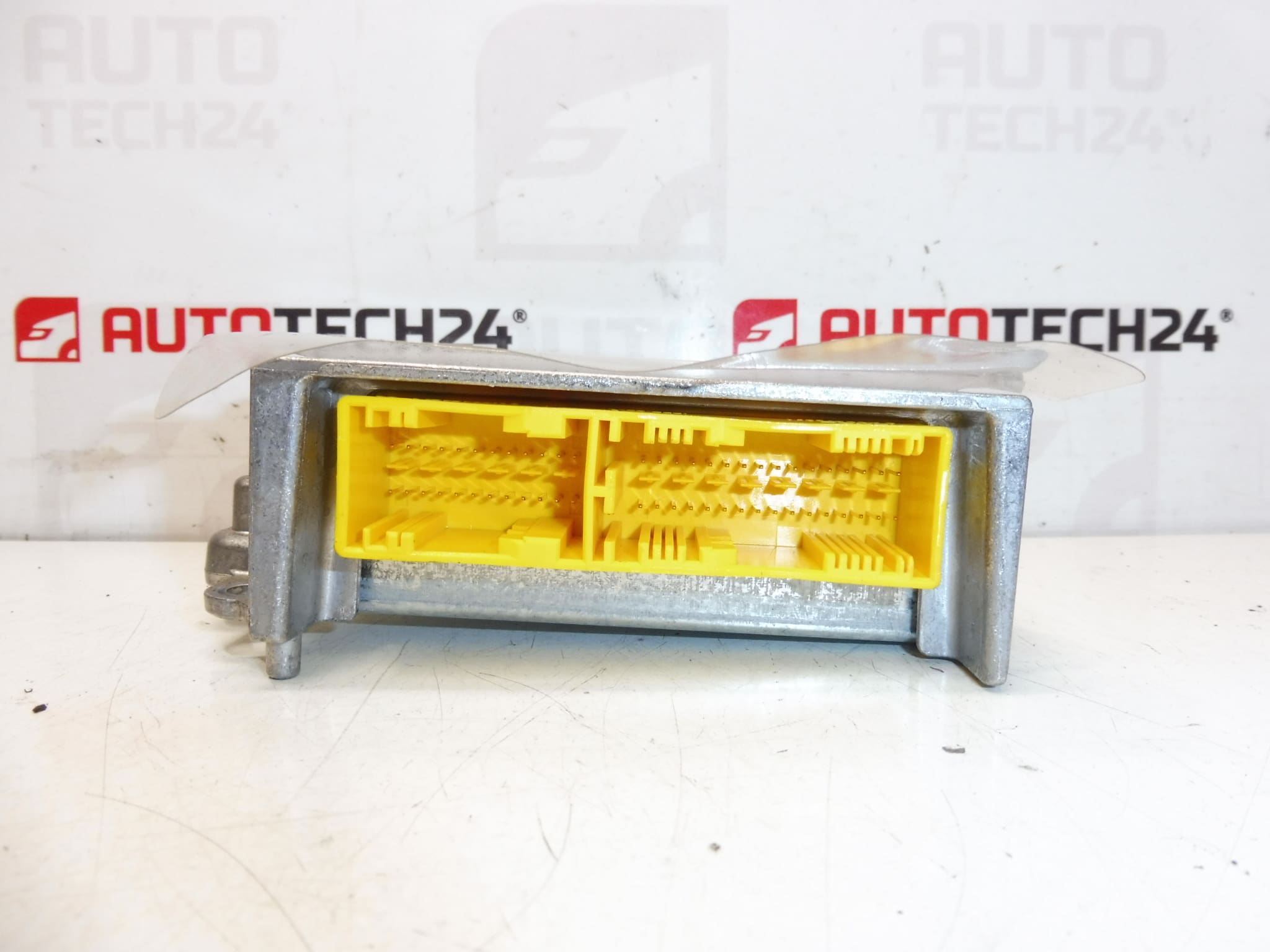 Citroën C-Crosser Peugeot 4007 P8635A053 6546Y666 - Billede 2