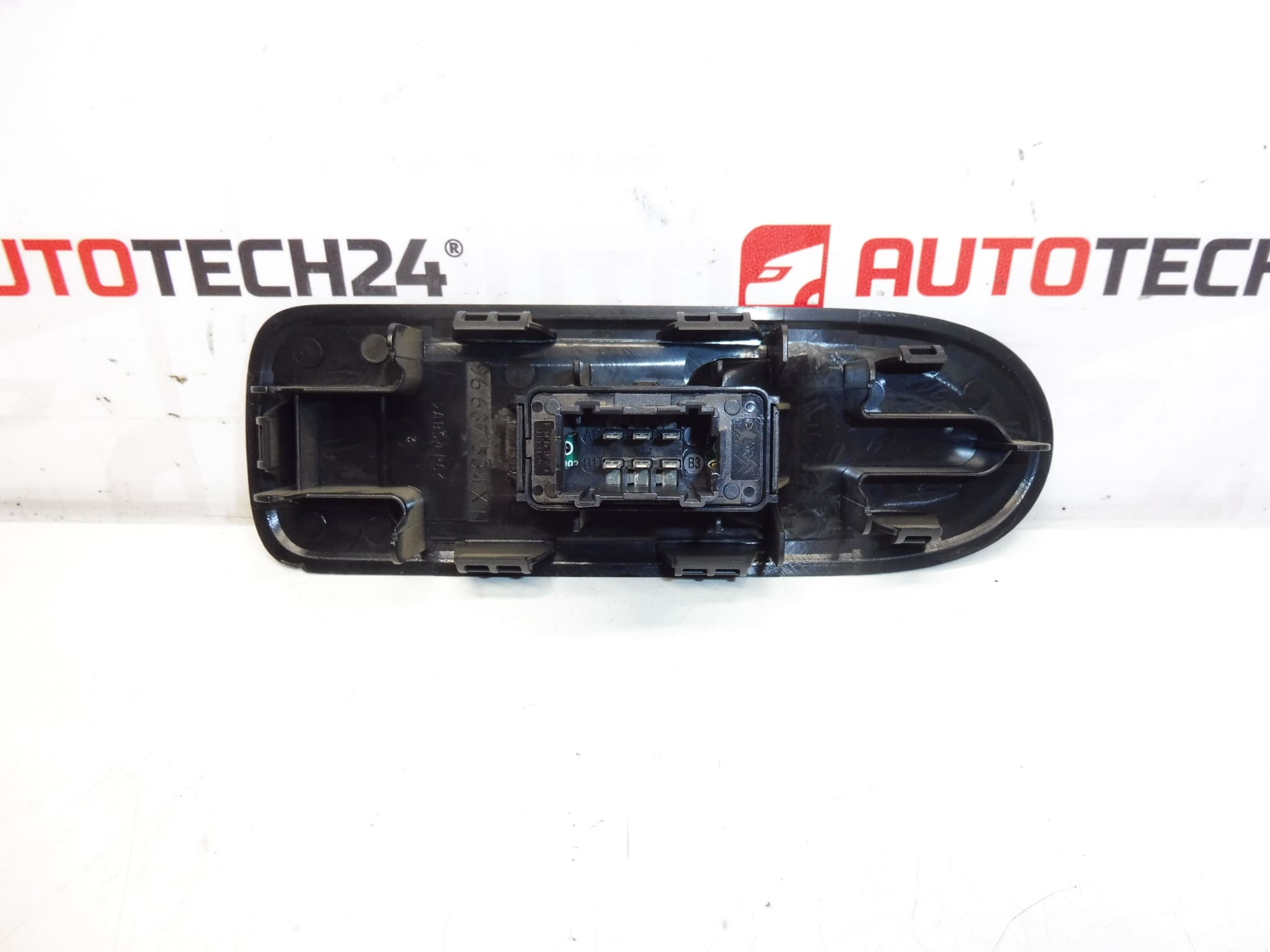 Driver Citroën C3 II 96657927XT 6490CH - Billede 2