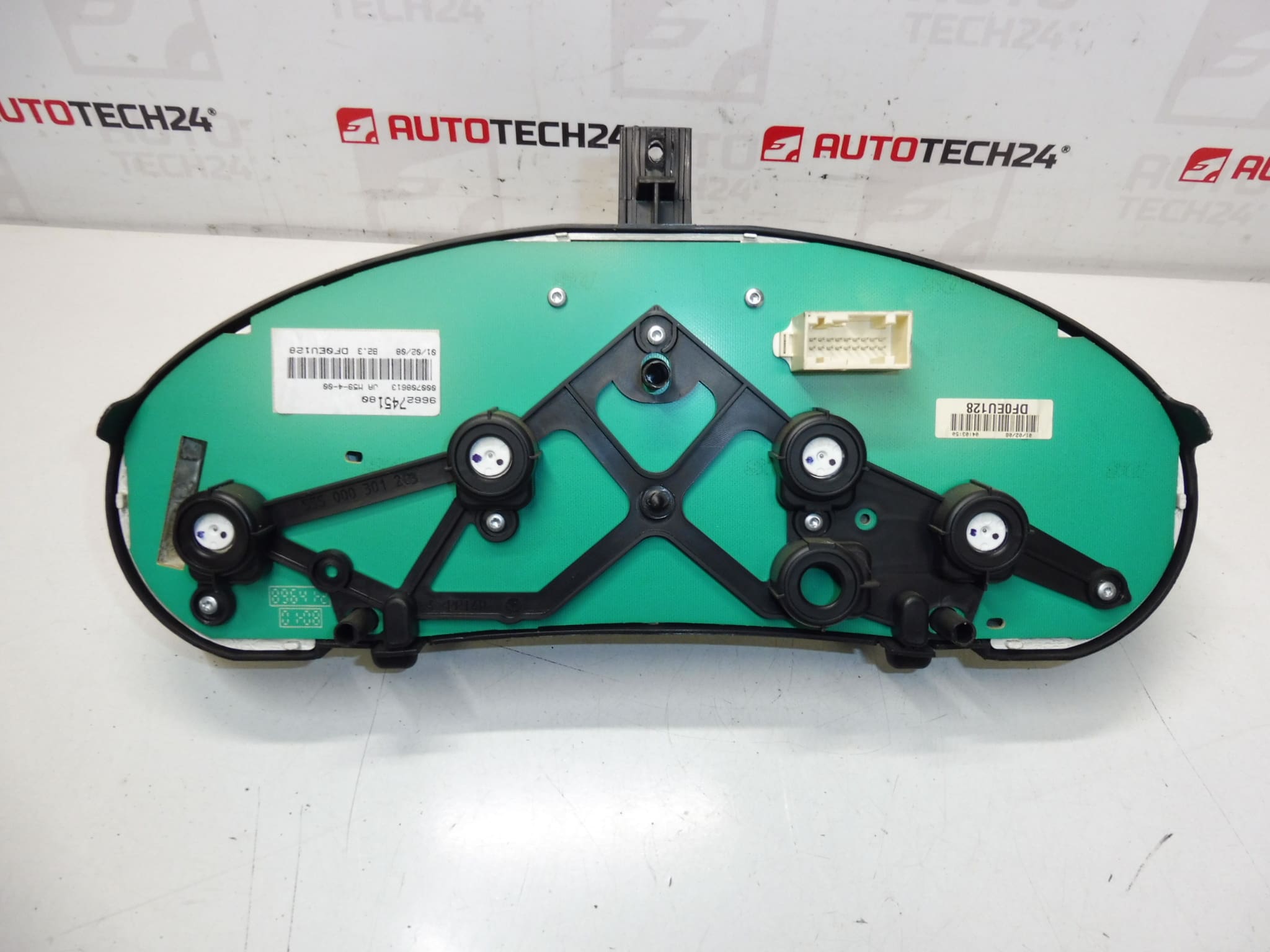 Tachometer Citroën Peugeot kilometertal 151000 km 9662745180 6105v8 - Billede 2