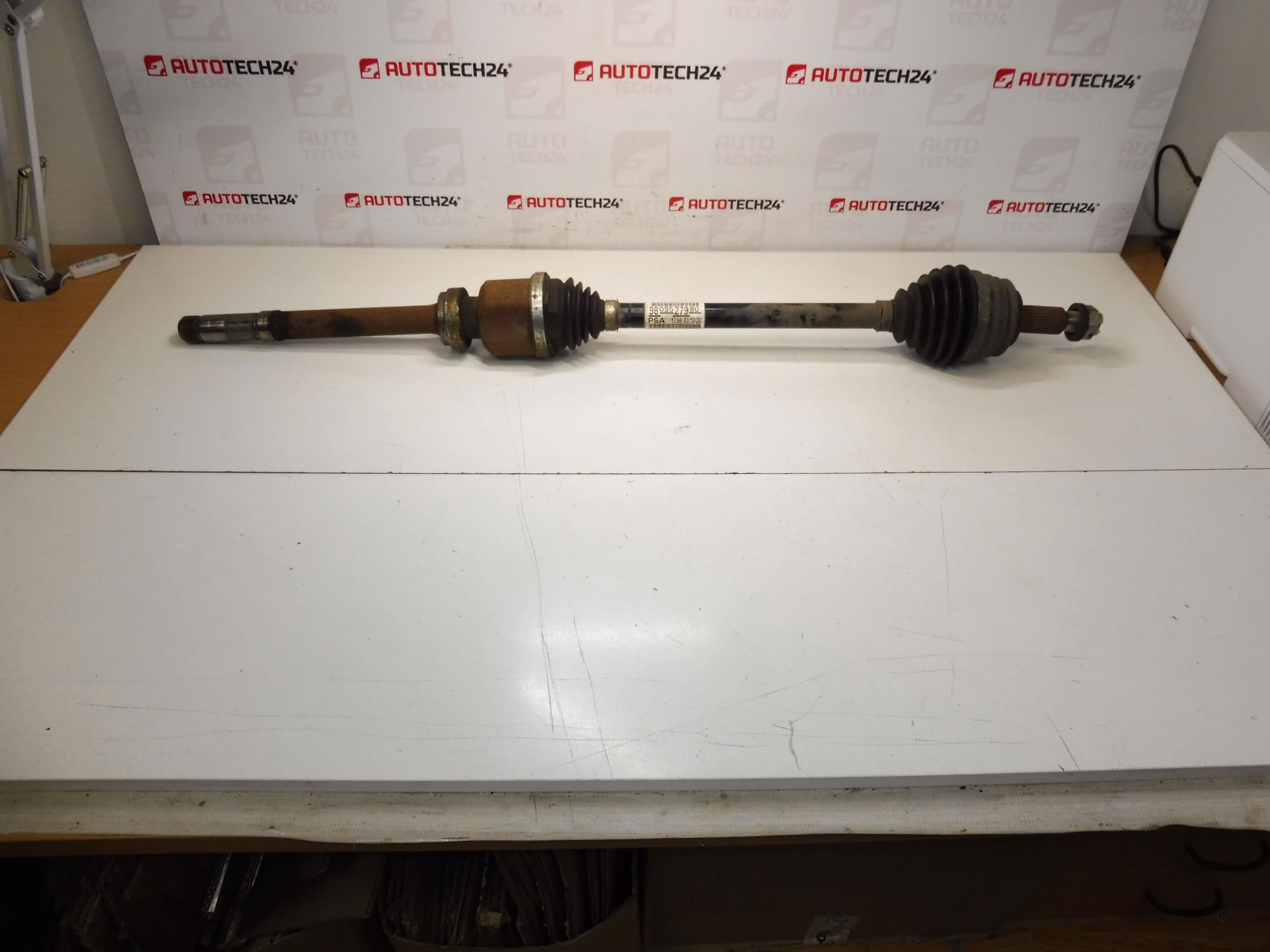 Højre halvaksel Citroën Peugeot 9809527980 9815636080 1667425780