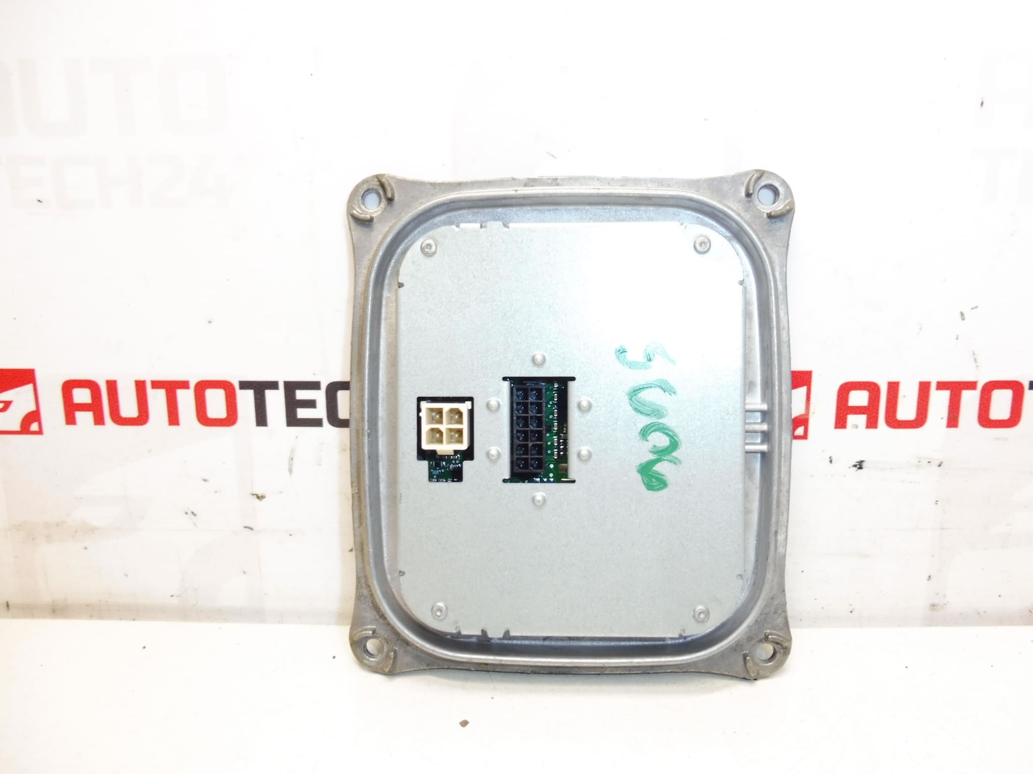 Peugeot 308 T9 LED-forlygteenhed 1610426980 130732940300 - Billede 2