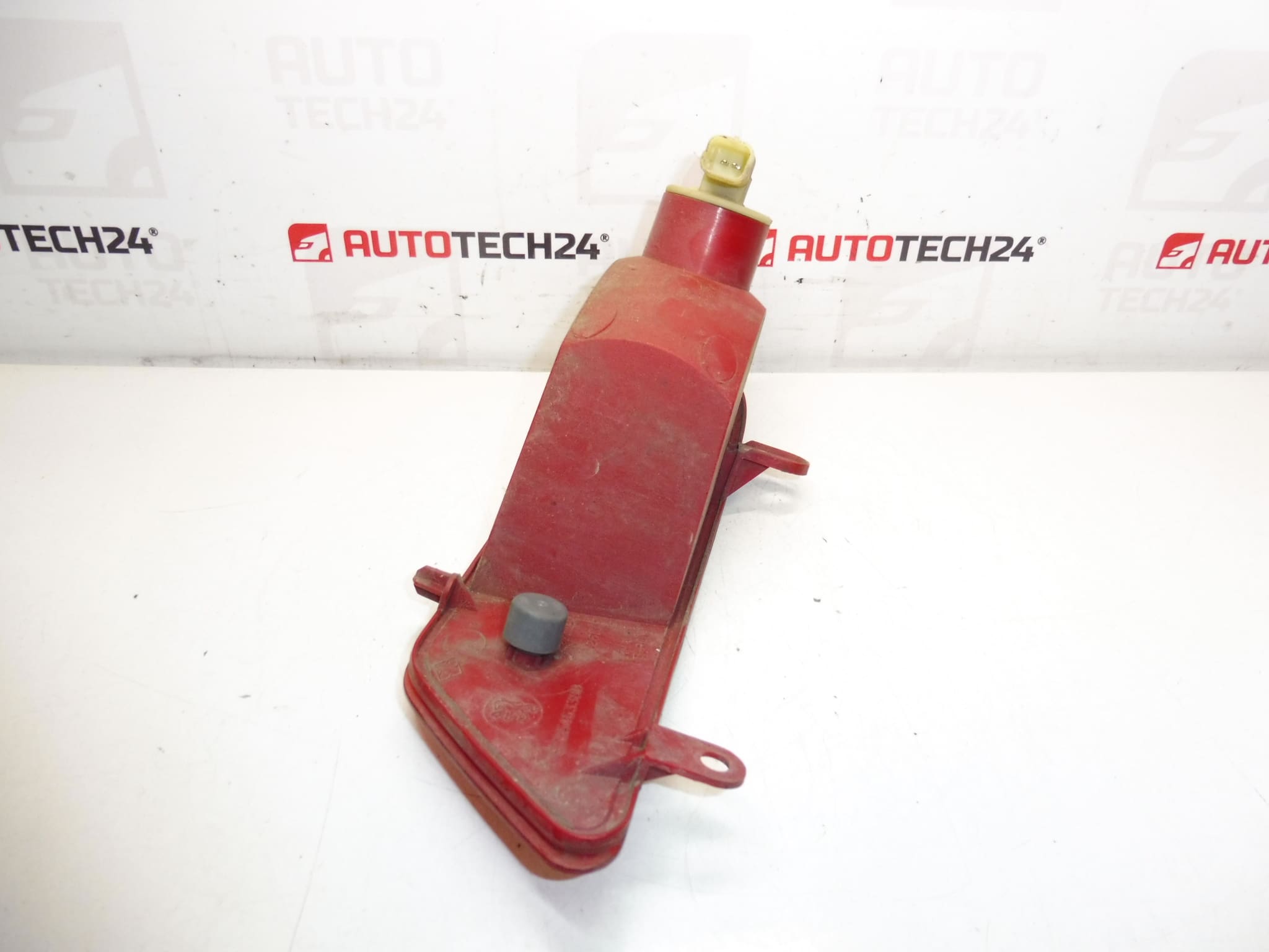 Tågebaglygte venstre Peugeot 3008 9685463380 6350HG - Billede 2