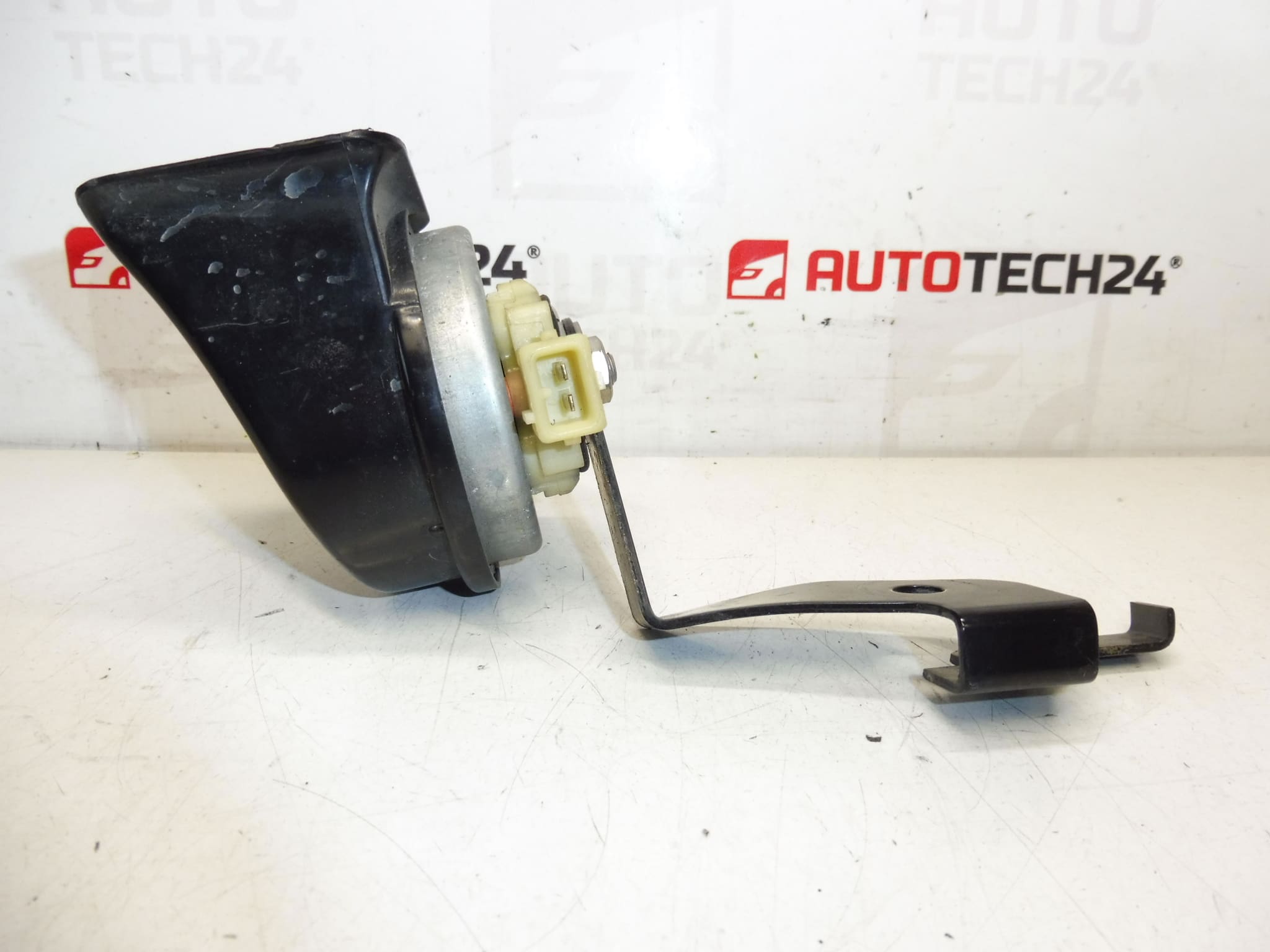 Hornhorn med holder Peugeot 308 T7 9677556380 - Billede 2