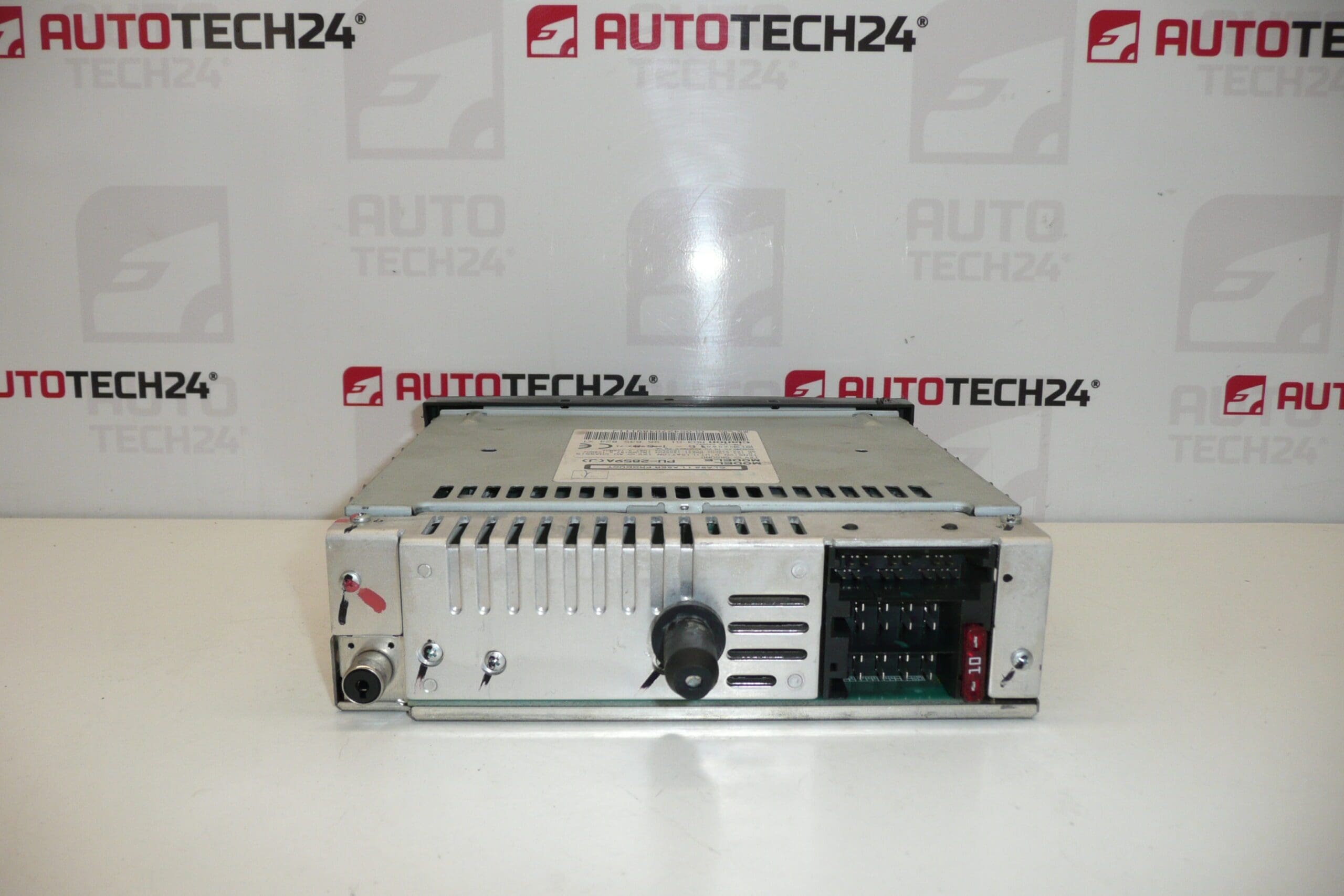 Bilradio CLARION Citroën Peugeot 96635824XT - Billede 2