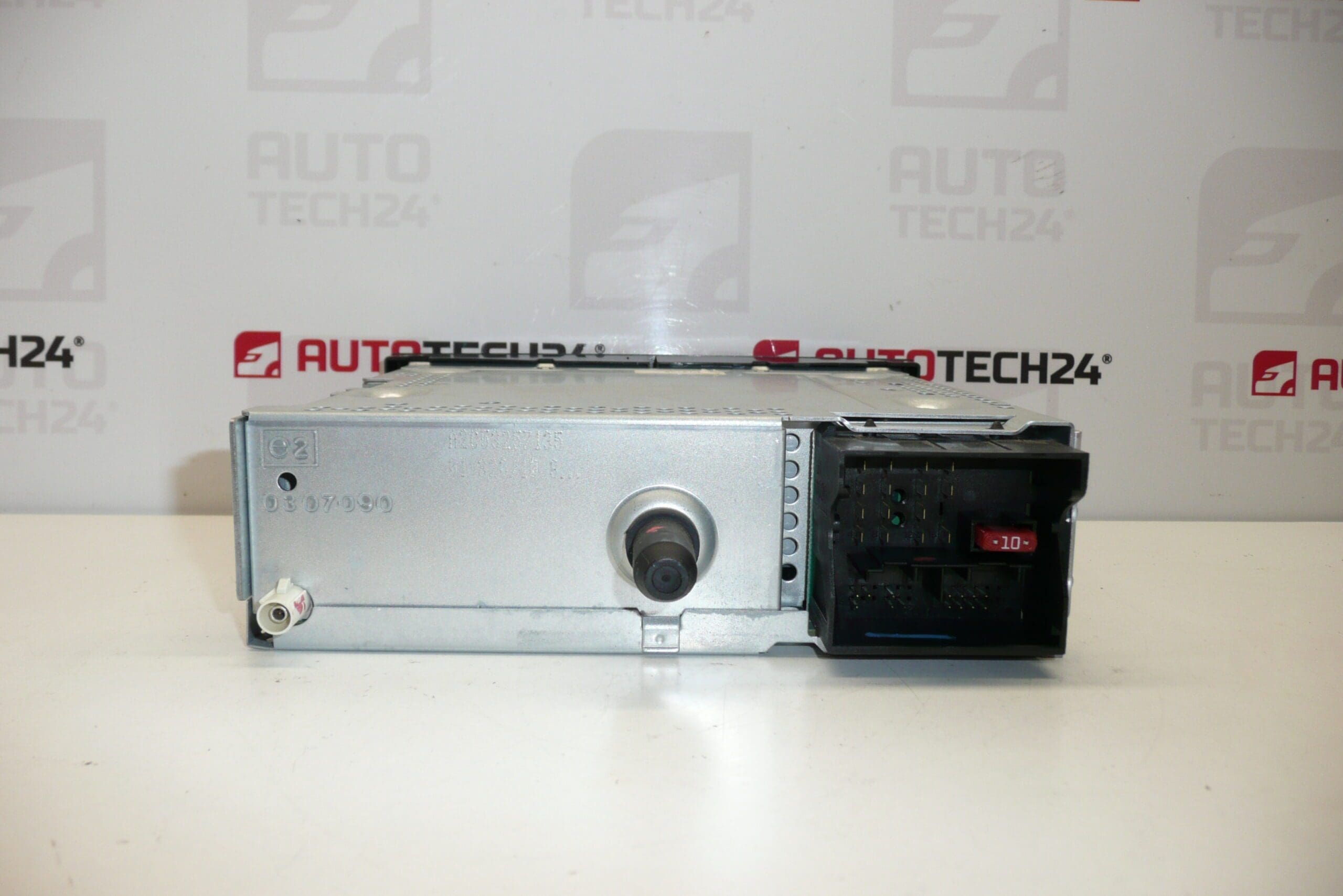 CD bilradio Continental RD4N1M-03 Citroën Peugeot 96750215XT - Billede 2