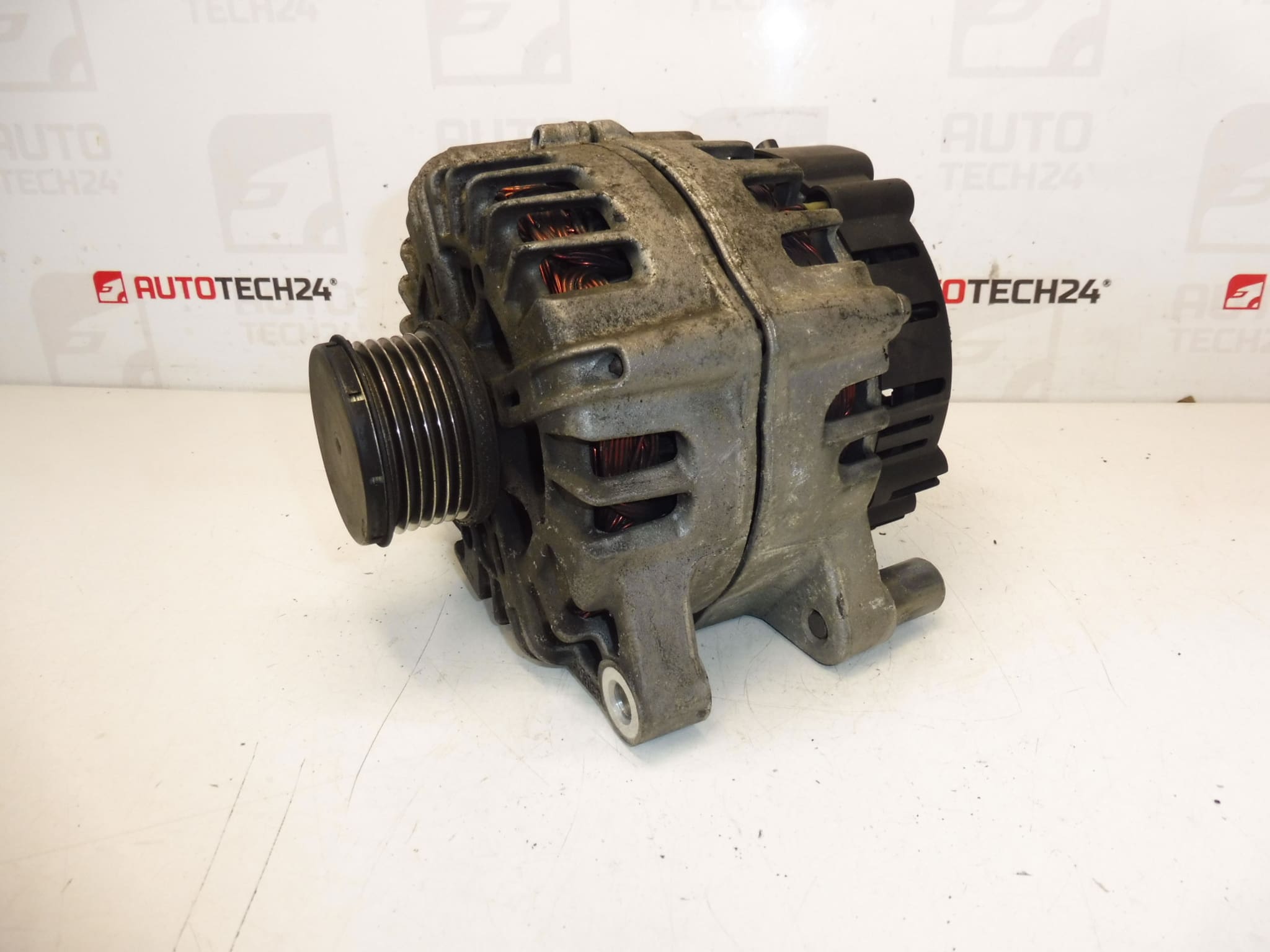 Generator Valeo HDI Citroën Peugeot 180A CL18 9664074280