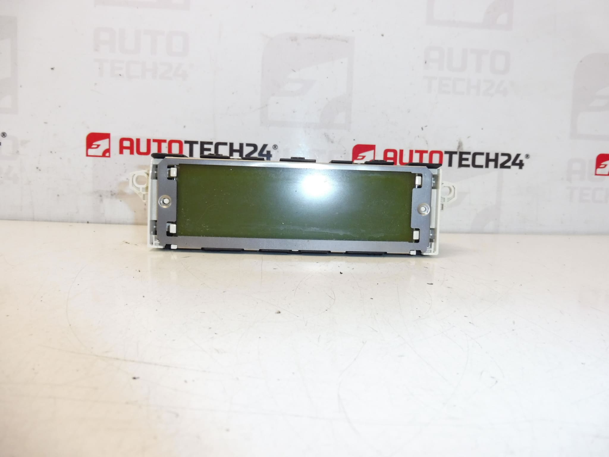 Peugeot 407 computerradioskærm 9678150980 659349