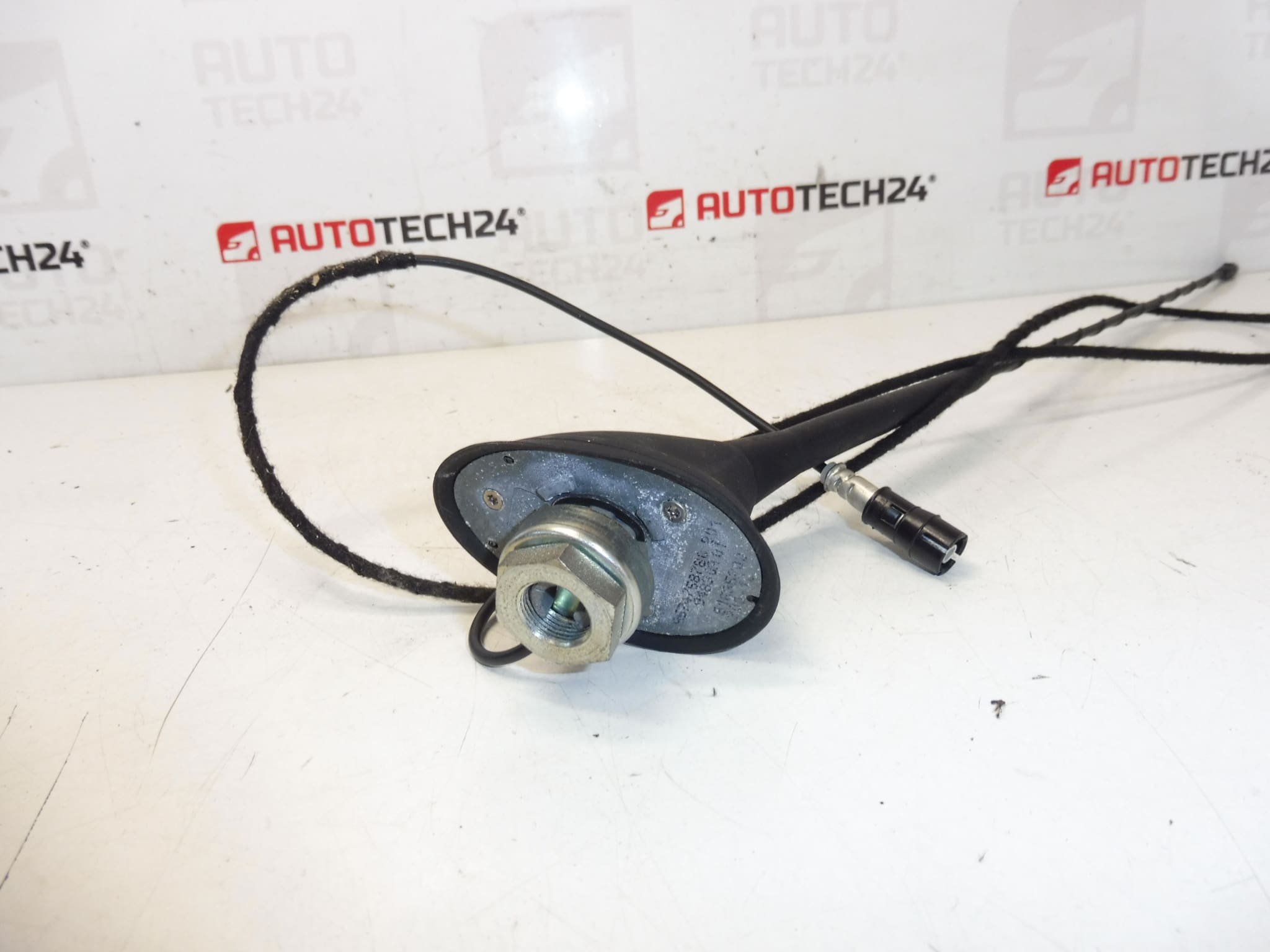 Antenne Peugeot 207 9674768780 6587H9 6587J0 - Billede 2