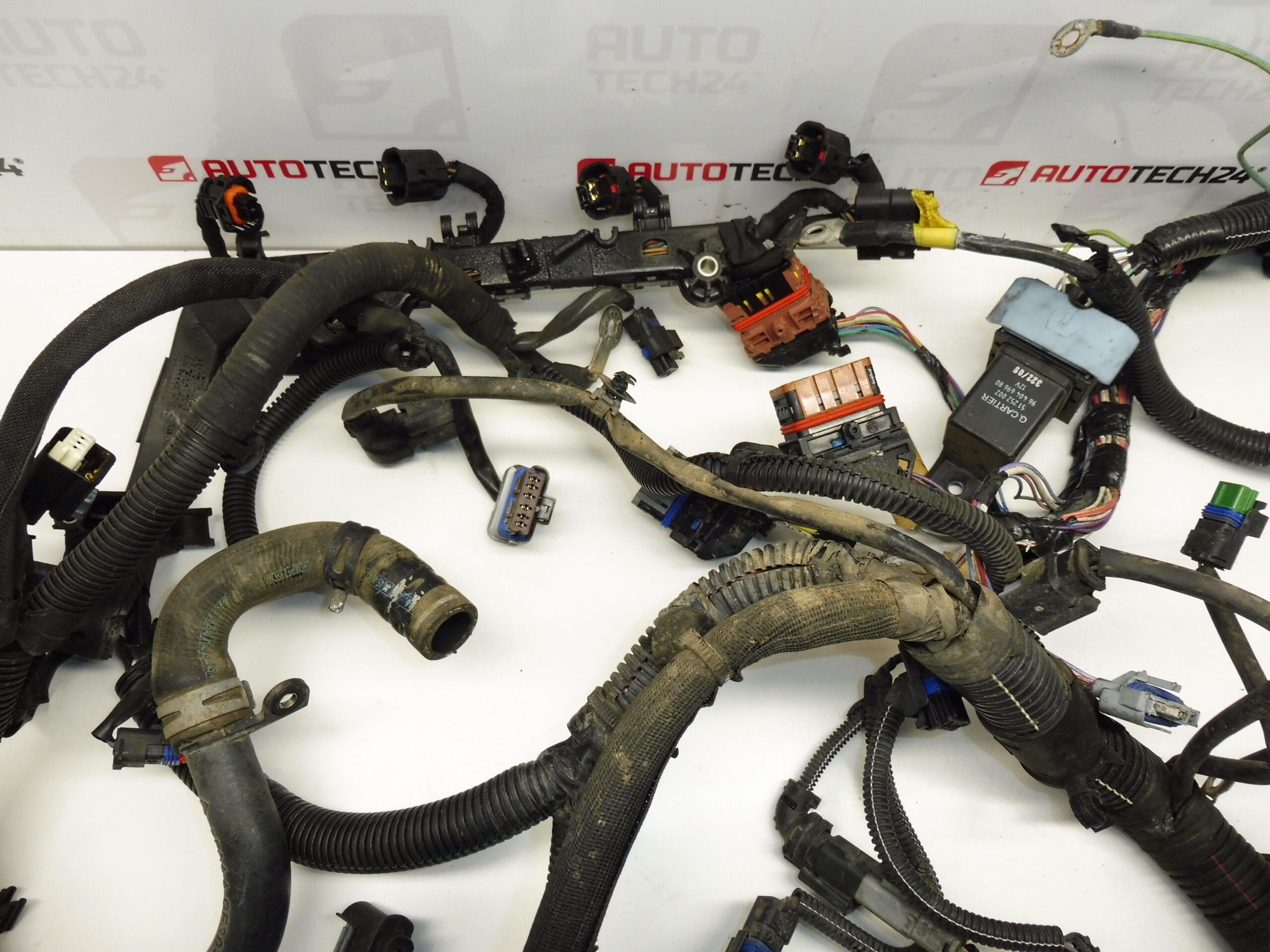 Sele Citroën Peugeot 1.6HDI 9687138480 9687238280 9687150780 6569XY