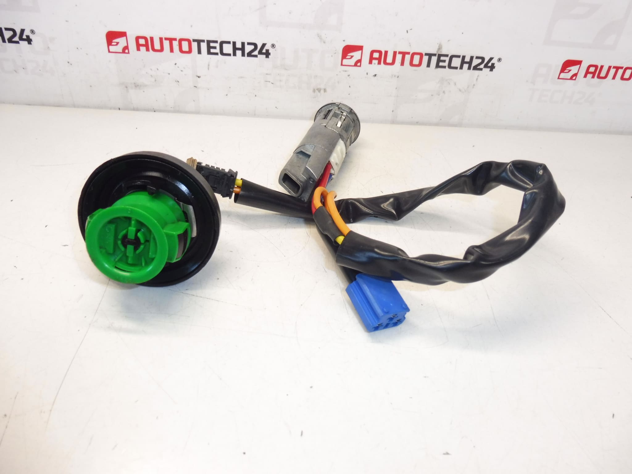 Afbryderboks 2 nøgler Citroën Xsara Picasso 4162HK 4162CK - Billede 2