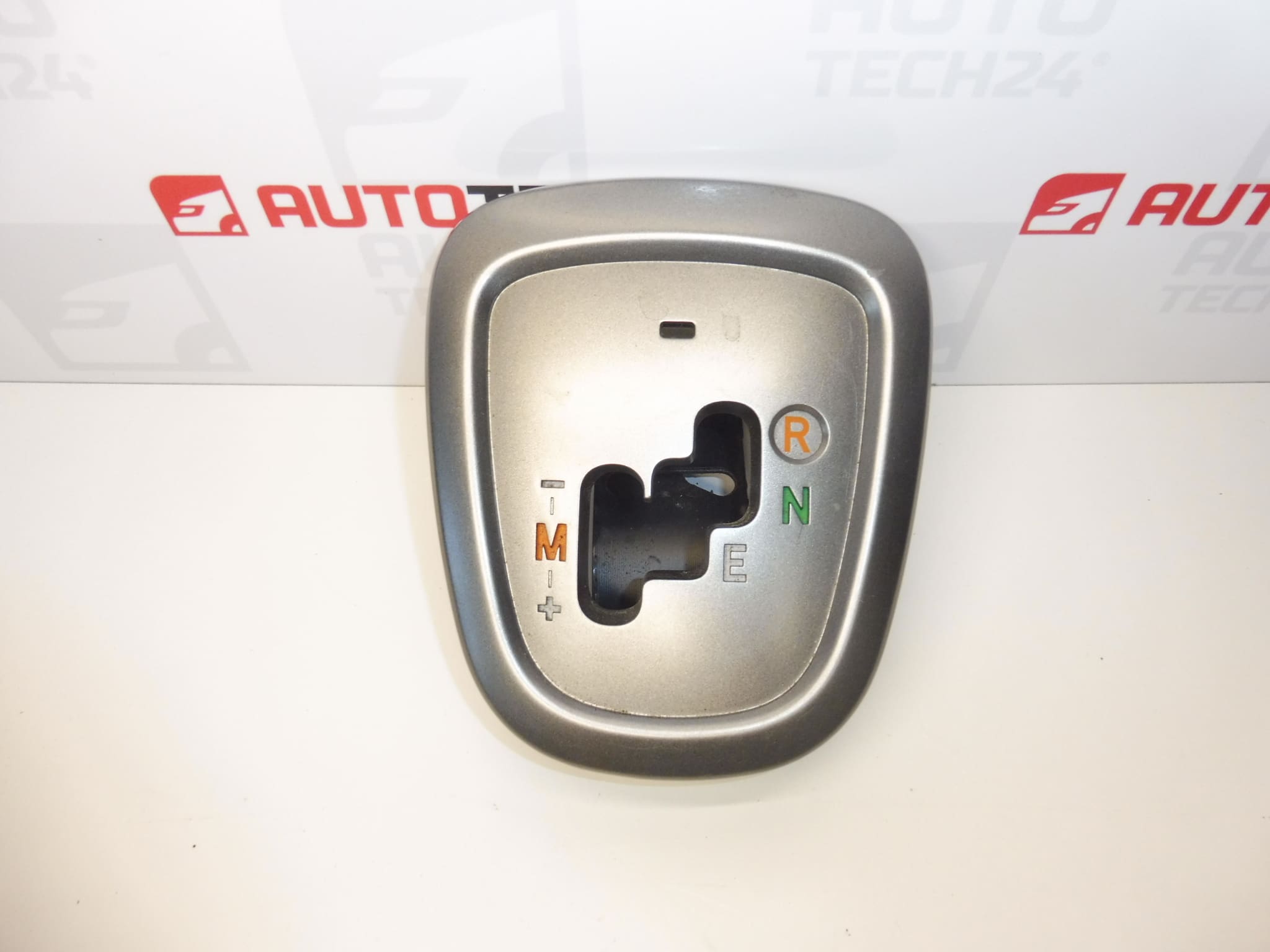 Indikator til automatgear Citroën C1 Peugeot 107 246329 2461E6 240781